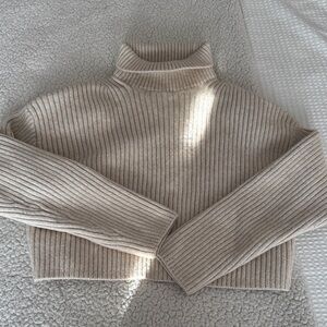 H&M Ribbed Turtleneck Sweater - Beige